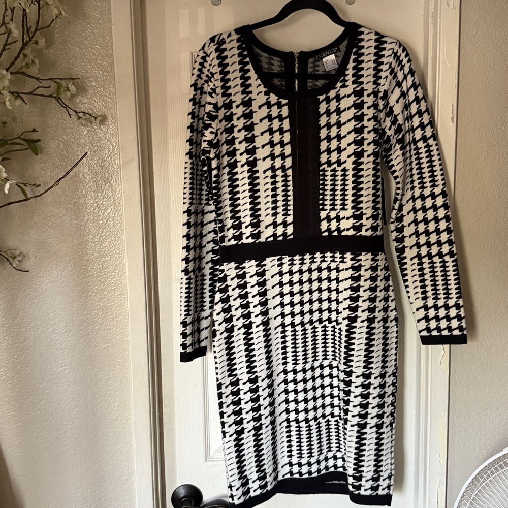 Venus; Black and White Houndstooth Dress